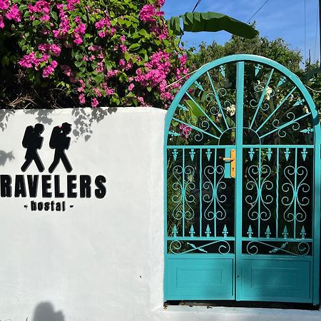 Hostal & Cafe Travelers سانتياغو المظهر الخارجي الصورة
