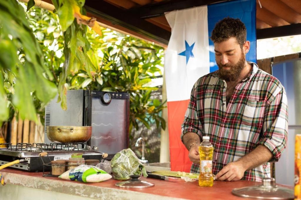 Hostal & Cafe Travelers سانتياغو المظهر الخارجي الصورة