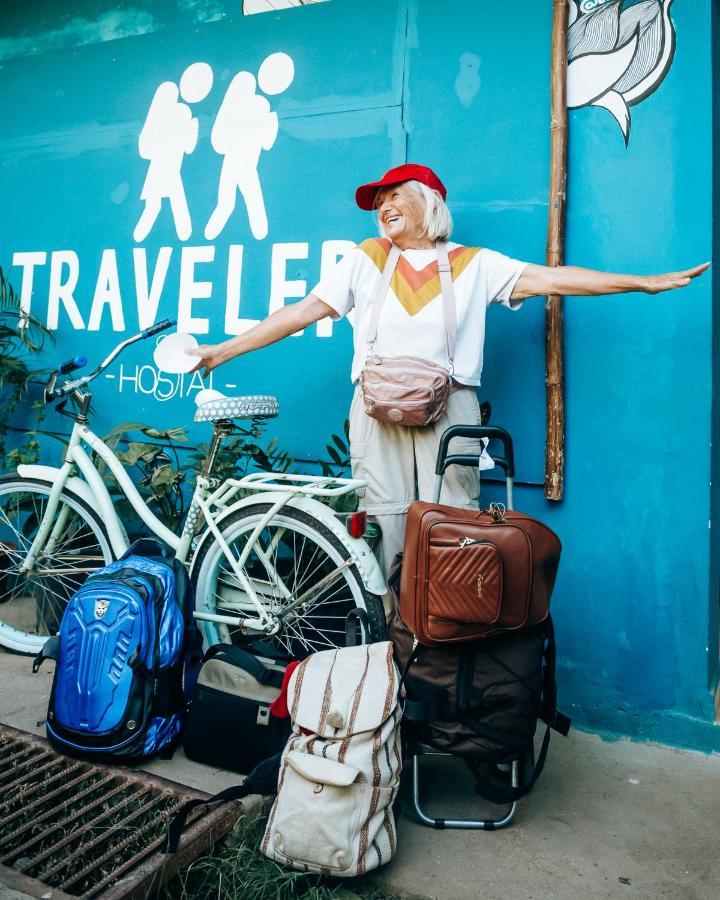 Hostal & Cafe Travelers سانتياغو المظهر الخارجي الصورة