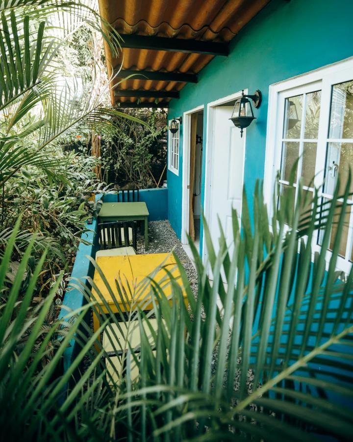 Hostal & Cafe Travelers سانتياغو المظهر الخارجي الصورة